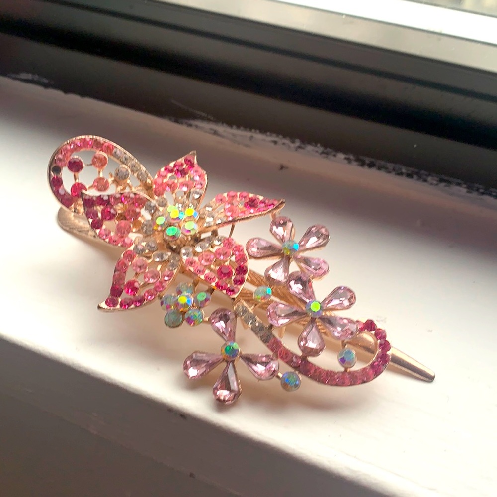 Pink floral hairpin